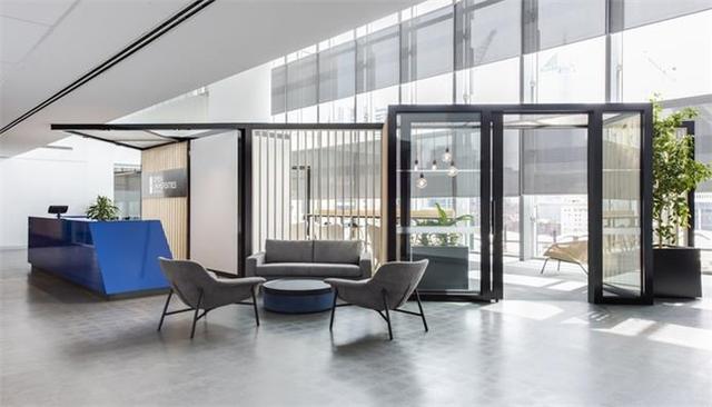 辦公空間：墨爾本在線(xiàn)教育公司現(xiàn)代風(fēng)格辦公室