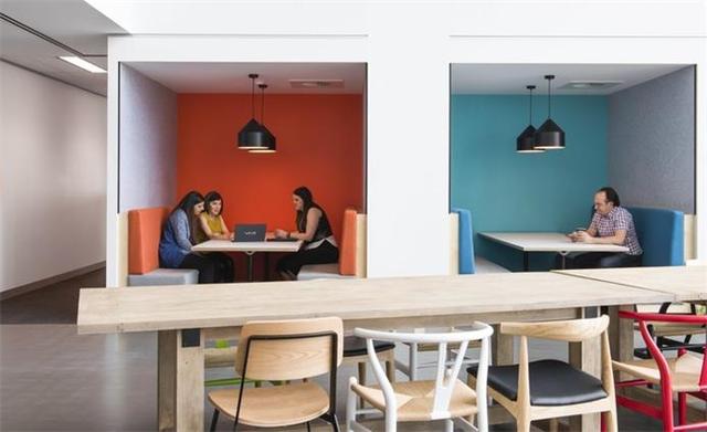 辦公空間：墨爾本在線(xiàn)教育公司現(xiàn)代風(fēng)格辦公室