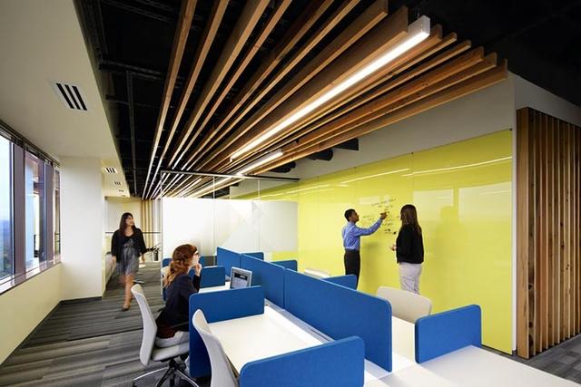 別小看回收木板條！美國VMware公司用它創(chuàng)造了獨特的木質(zhì)辦公空間