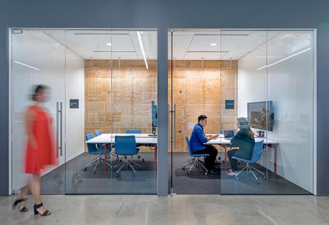 樂享純凈藍(lán)天白云之境！在Gensler設(shè)計(jì)公司辦公室工作倍兒精神