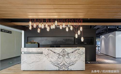 大氣又有情懷的工業(yè)風(fēng)辦公室裝修設(shè)計(jì)，簡(jiǎn)直帥呆了